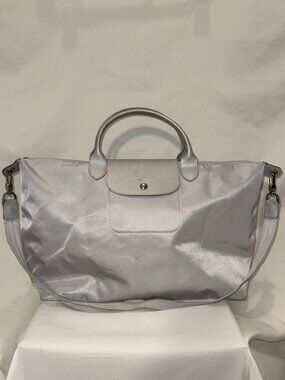 Longchamp Le Pliage Néo Medium Nylon Tote - Silver Grey